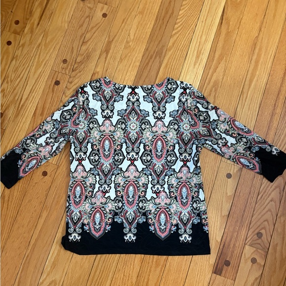 JM Collection Multicolor Patterned Tops - Picture 4 of 6